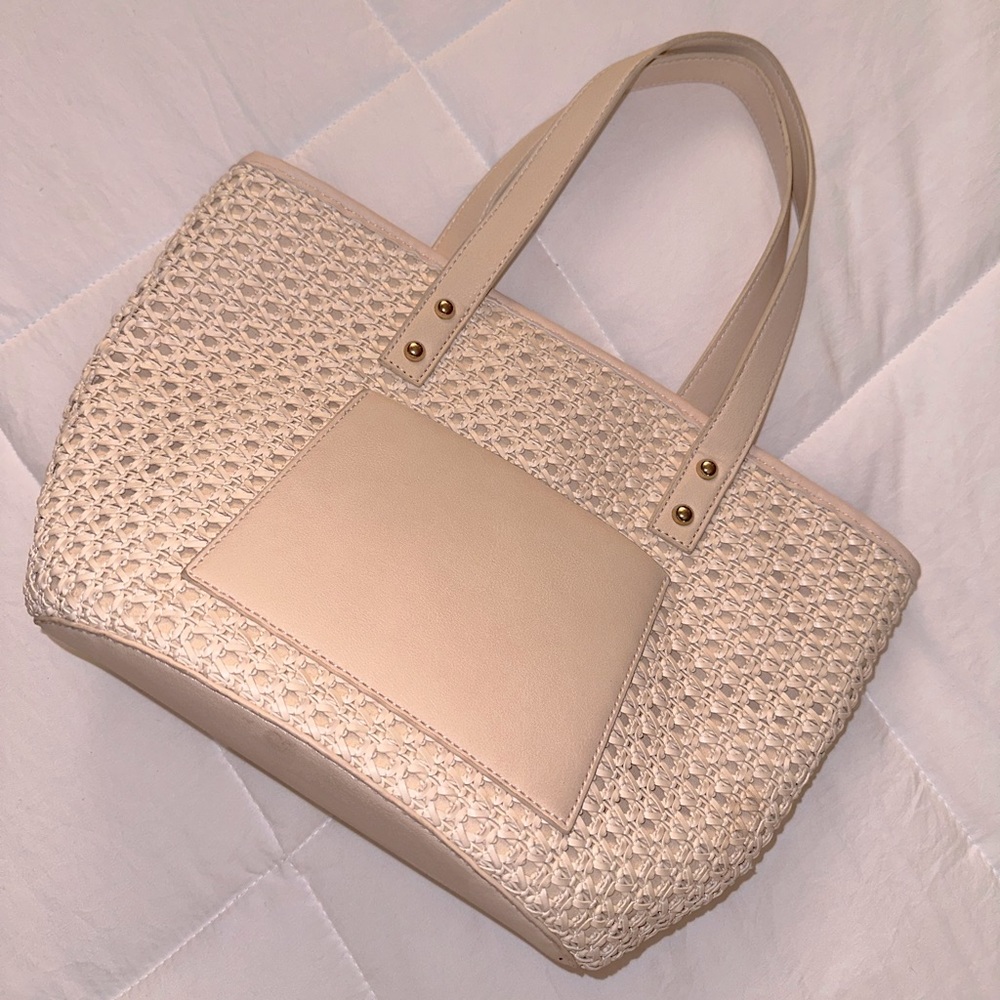 JustFab Light Cream/Ivory Small Woven Handbag Beach Bag Purse